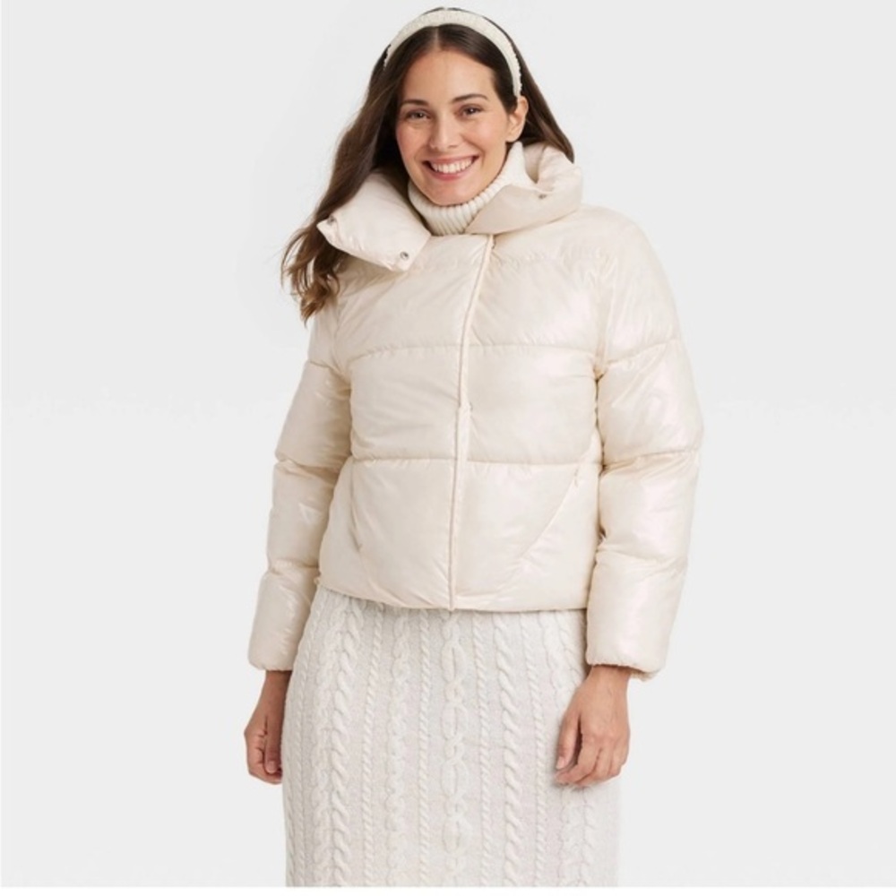 NWT “a new day” Women's Cream Puffer